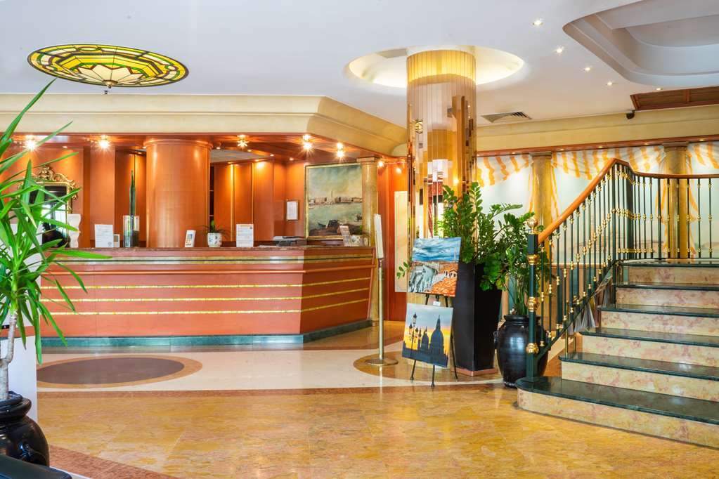 Best Western Hotel Tritone Местре Інтер'єр фото